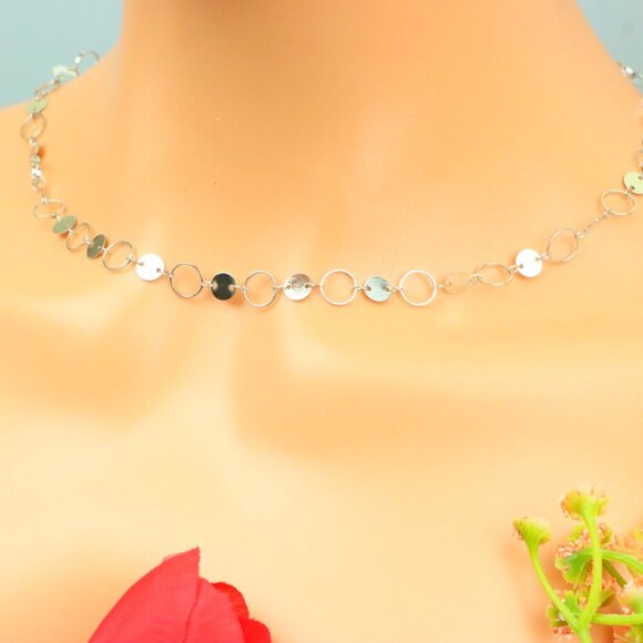 Delicate & Contemporary Necklace Chain, A Lovely Choice for Women, EVCH1636 - Picture 4 of 10